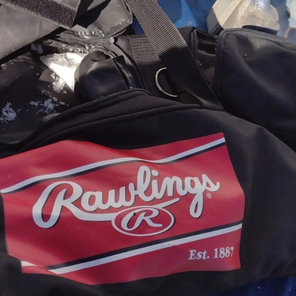 Rawlings Black Sports Bag - Picture 3 of 3